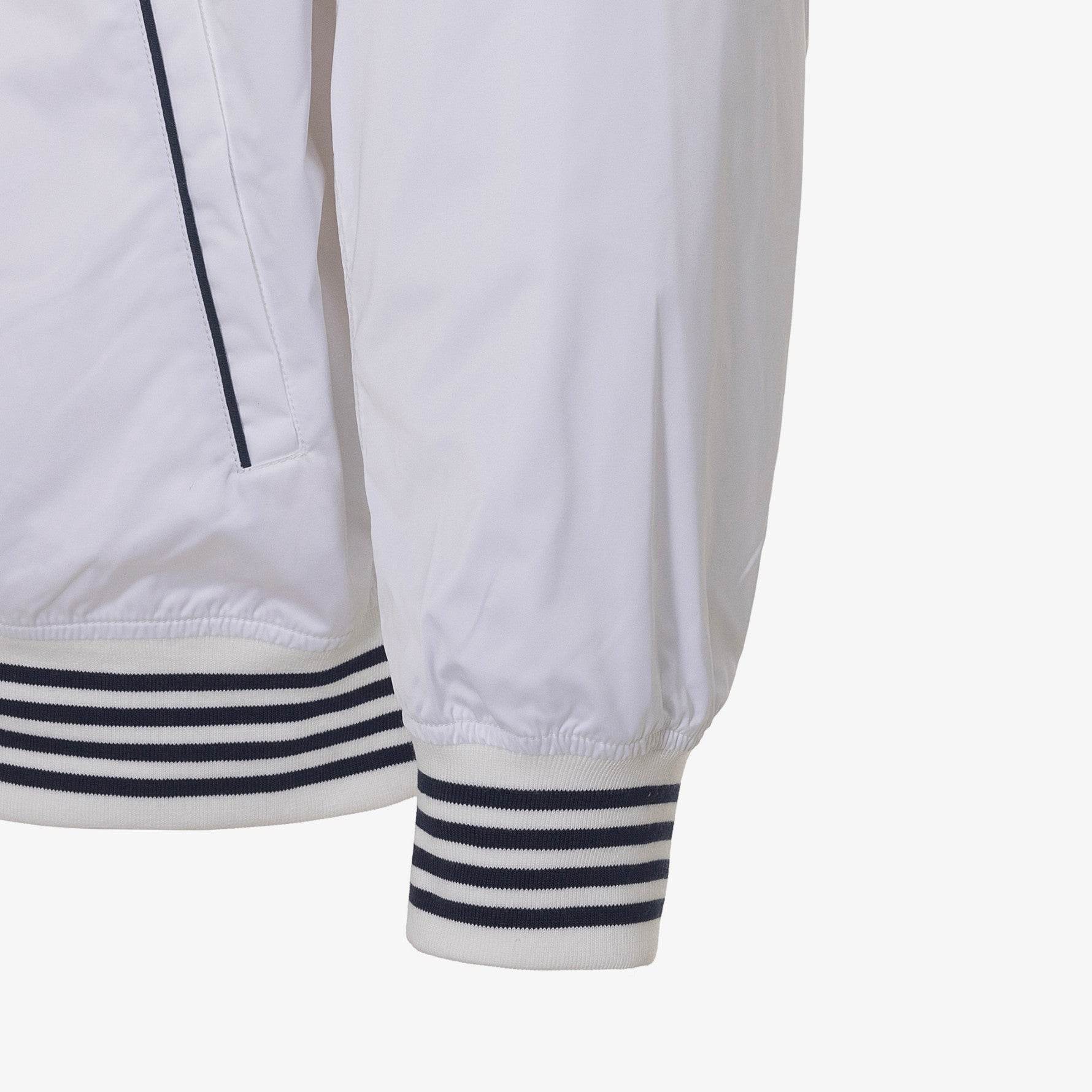 SPORTY BOMBER JACKET - eonni