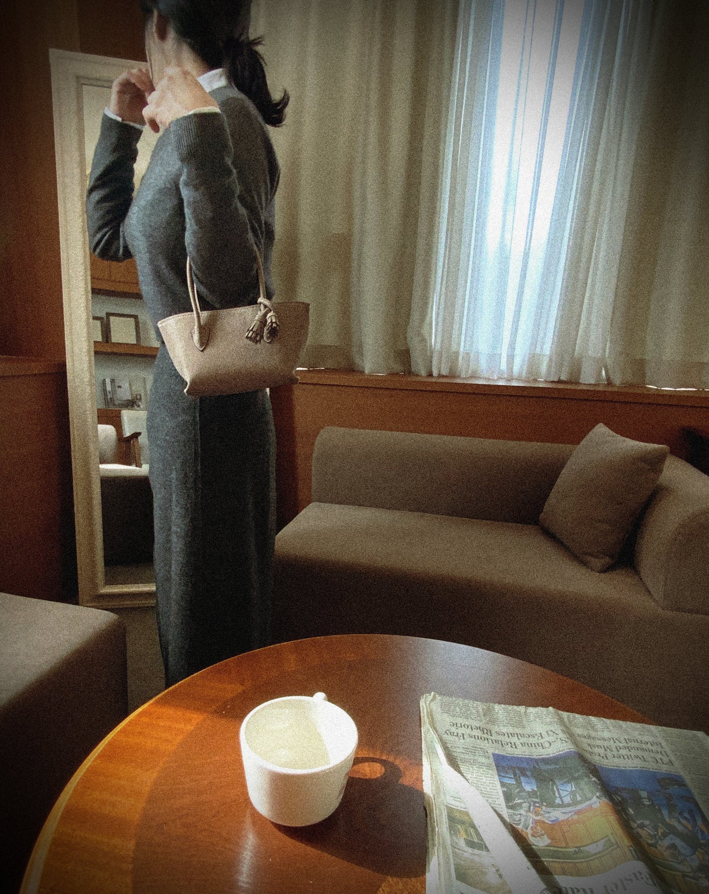 タッセルバック