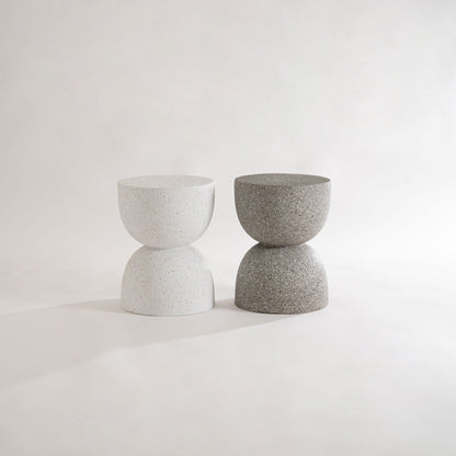 テラゾー柄のサイドテーブル 高さ46cm｜STONE
