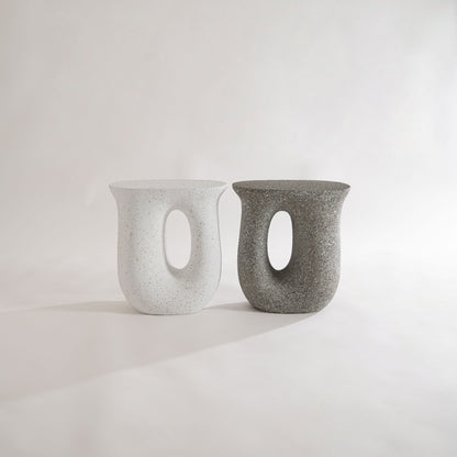 テラゾー柄のサイドテーブル 高さ45cm｜STONE