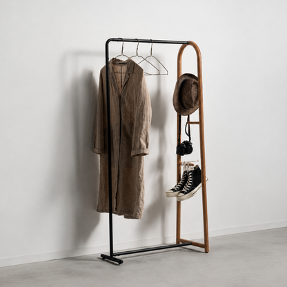 天然木×スチールが美しい、魅せるハンガーラック　SAMARTHA｜form