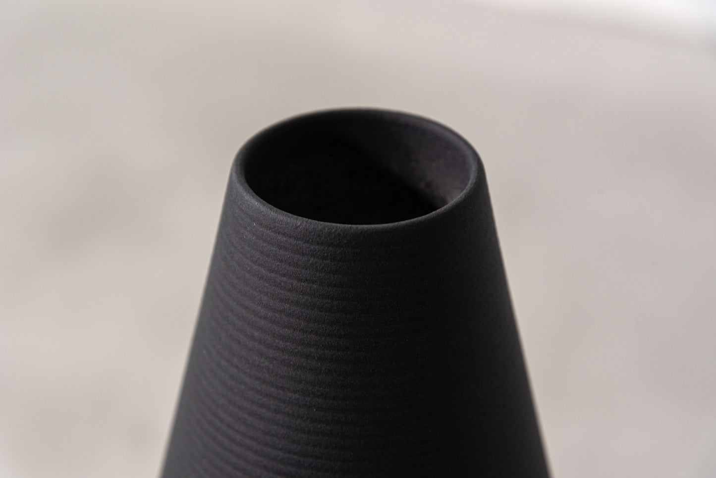 幾何学フォルムの フラワーベース F9-411｜form