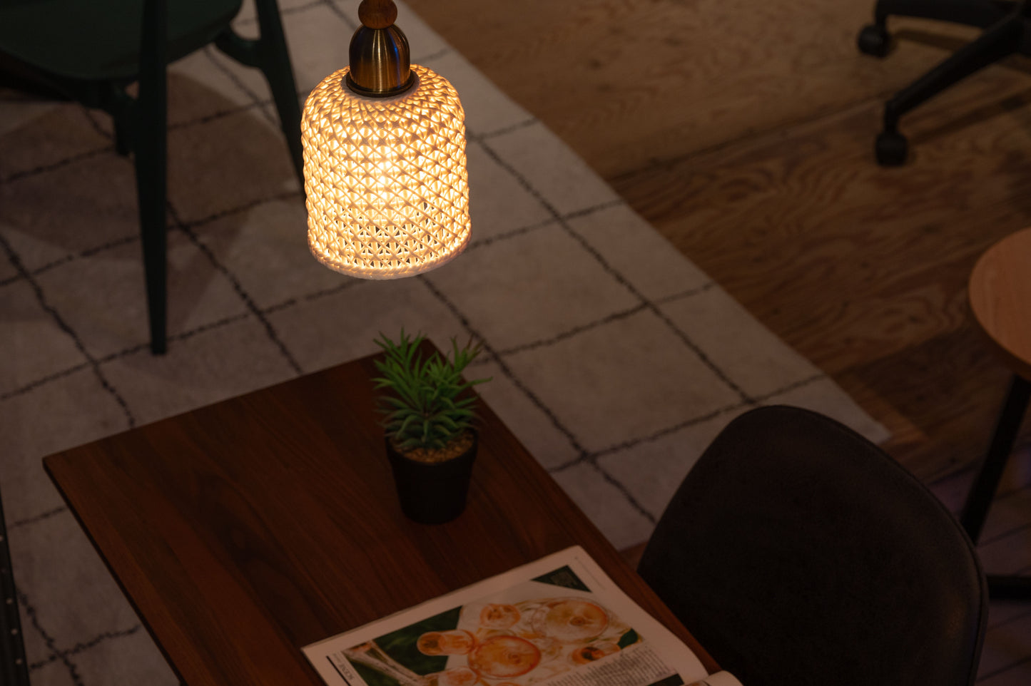 ナチュラルなデザインのペンダントライト LED電球対応 ｜FIAL