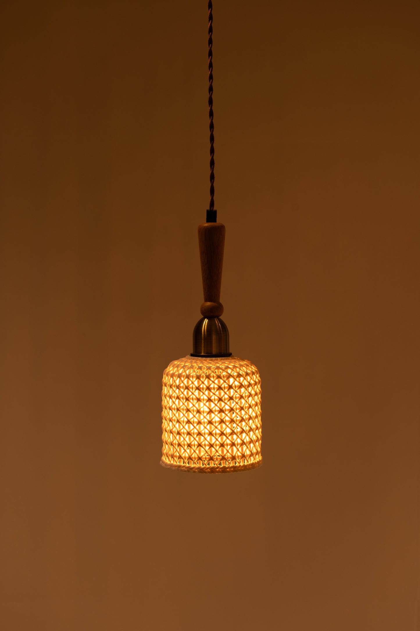 ナチュラルなデザインのペンダントライト LED電球対応 ｜FIAL