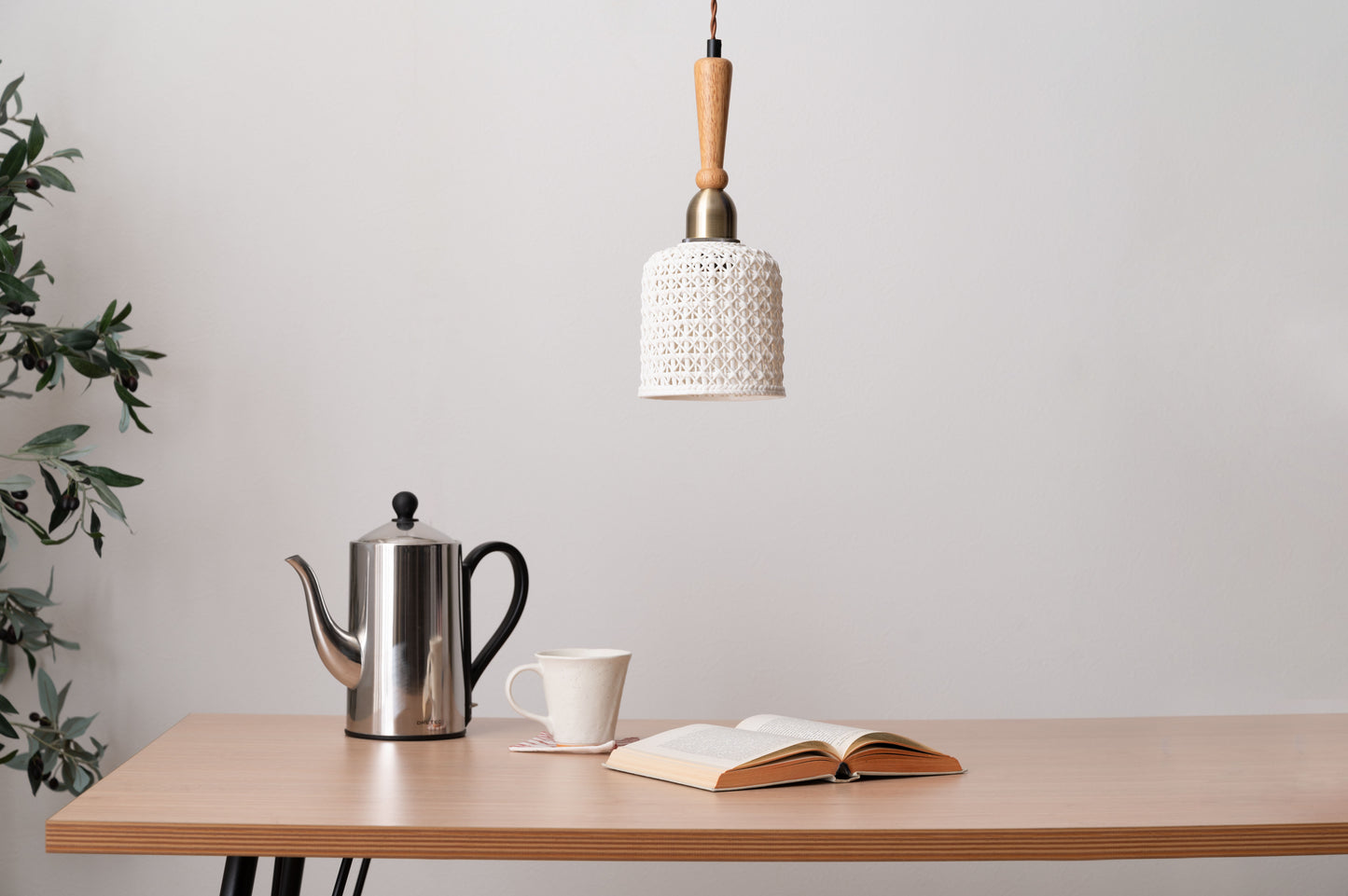 ナチュラルなデザインのペンダントライト LED電球対応 ｜FIAL
