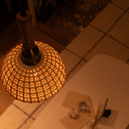 木と陶器、ぬくもりの灯 ペンダントライト LED電球対応 ｜DALO