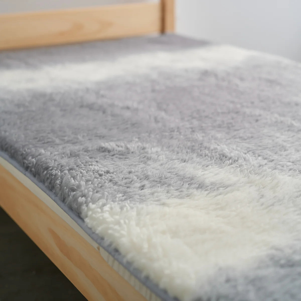 Flood of Light Merino Wool　マットレスパッド【敷パッド】 – シングル｜LOOM&SPOOL
