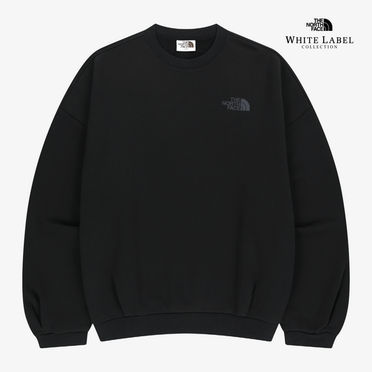 ユニセックスで着れる｜ベーシックなロゴスウェットシャツ