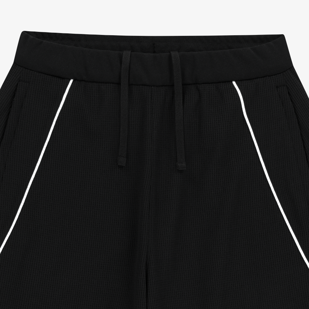 セットアップで着用できる｜ラインバイブパンツ（レディースサイズ）