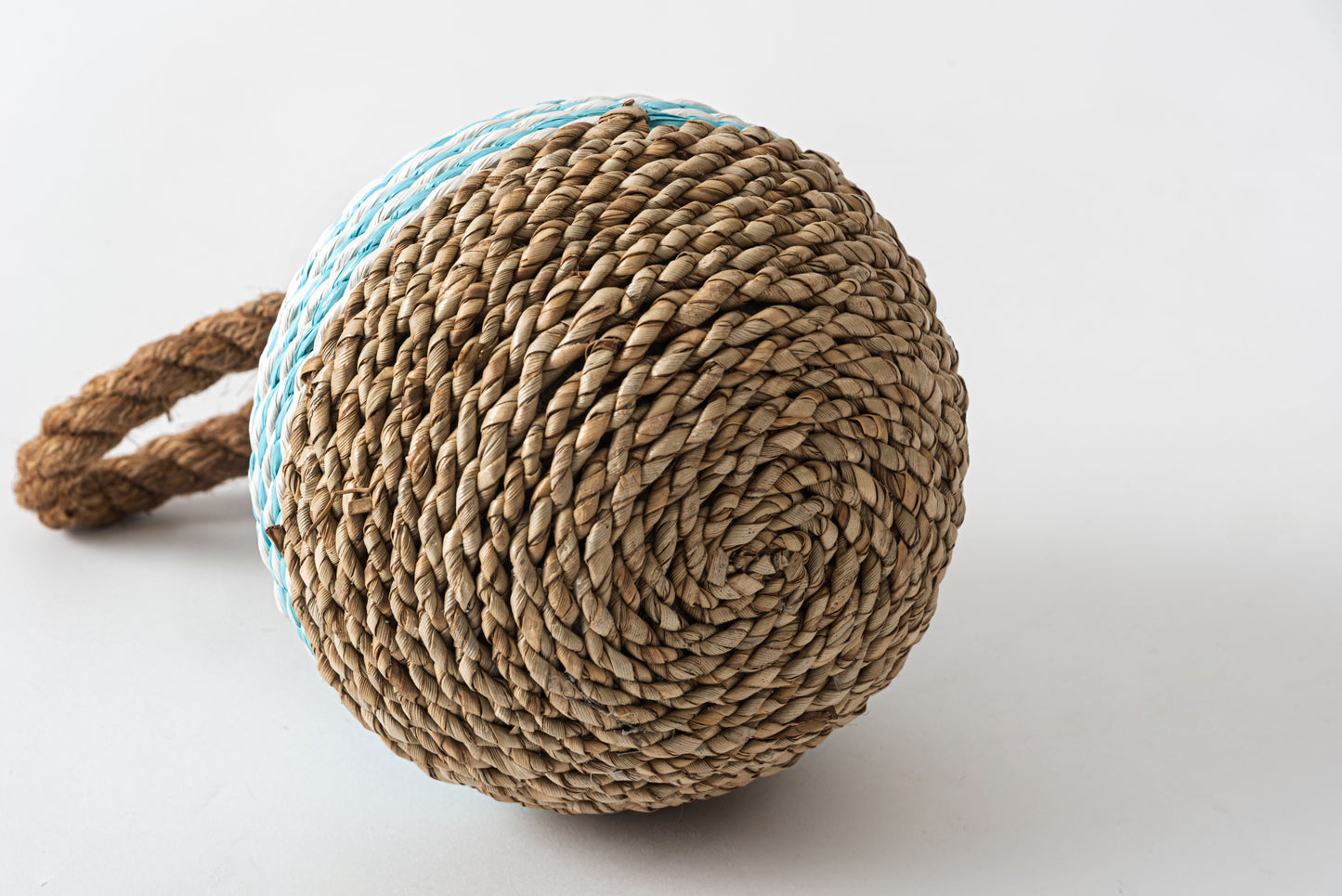 ハンドメイド ココナッツファイバー ドアストッパー｜パンダンリーフ編み