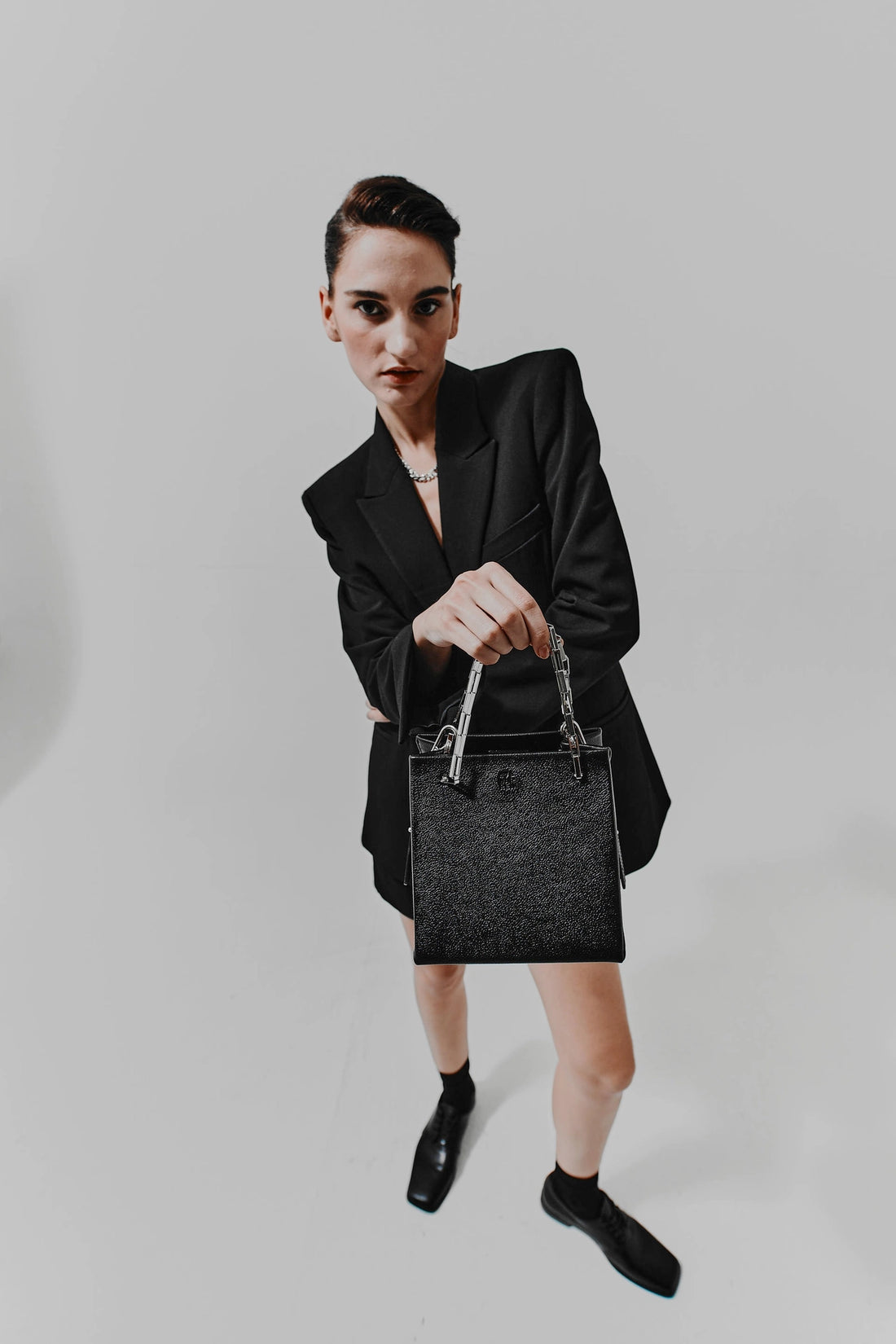 Cube Black Pebble