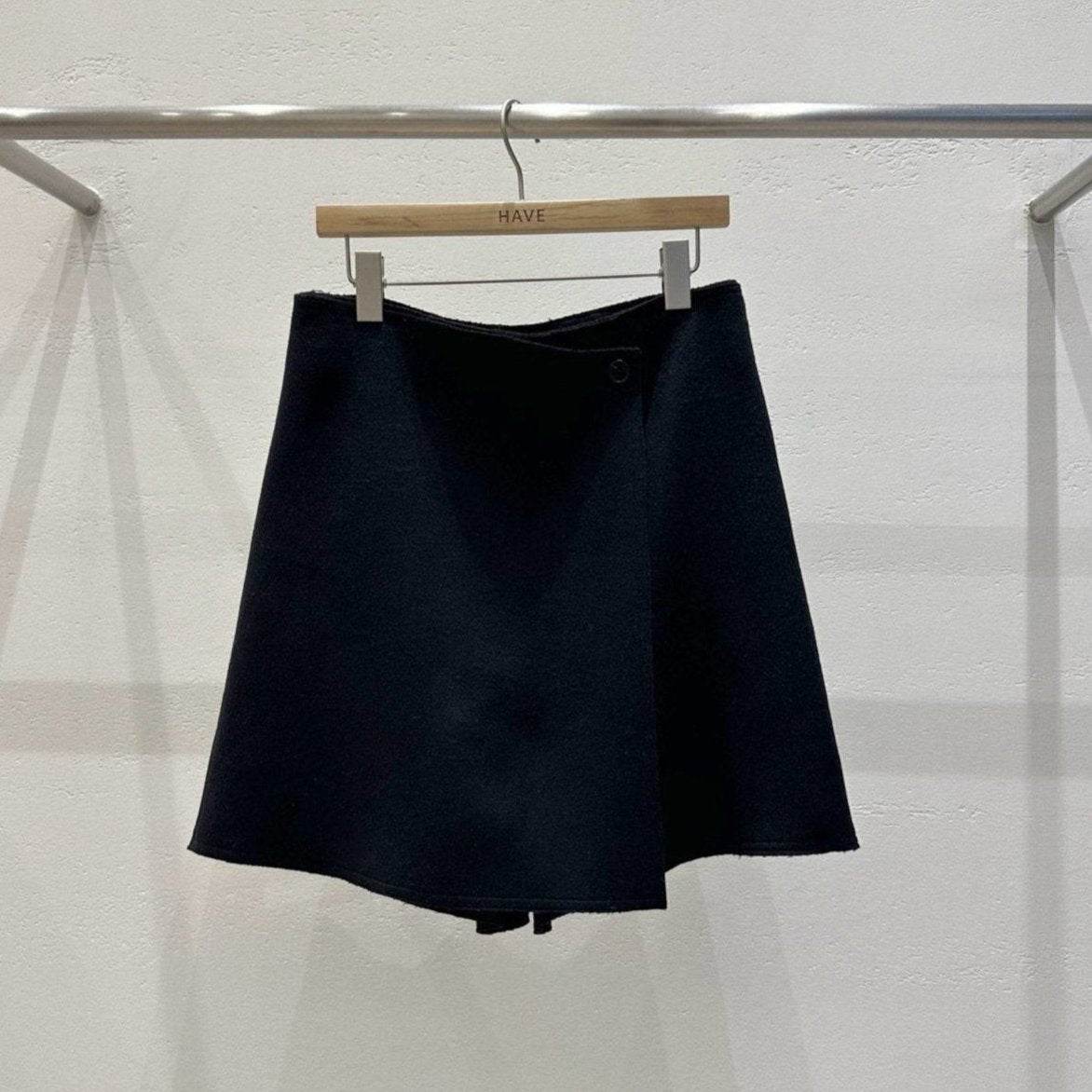 ハンドメイド　ウールスカートパンツ - eonni